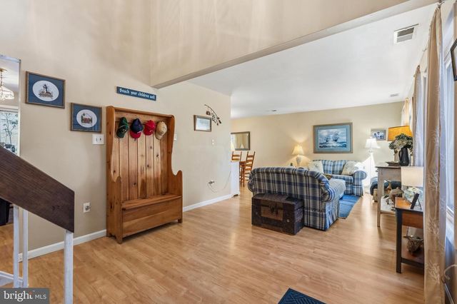 2617 WOODFERN CT, Woodbridge, VA 22192