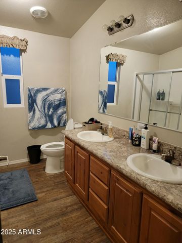 2120 E Bluefield Avenue 112, Phoenix, AZ 85022