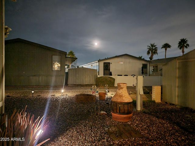2120 E Bluefield Avenue 112, Phoenix, AZ 85022