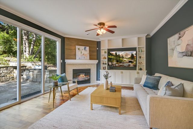 8902 Spicebrush DR, Austin, TX 78759