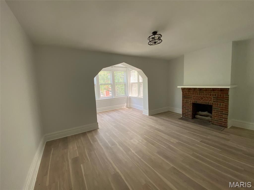 5920 McPherson Avenue 1st Floor, St Louis, MO 63112