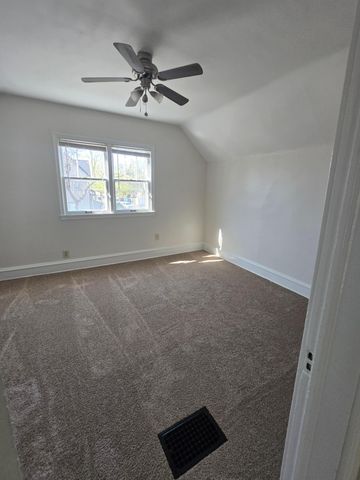 801 26th Avenue NE, Minneapolis, MN 55418