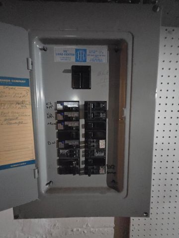 801 26th Avenue NE, Minneapolis, MN 55418