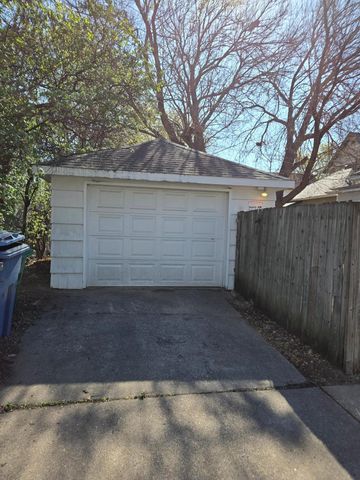 801 26th Avenue NE, Minneapolis, MN 55418