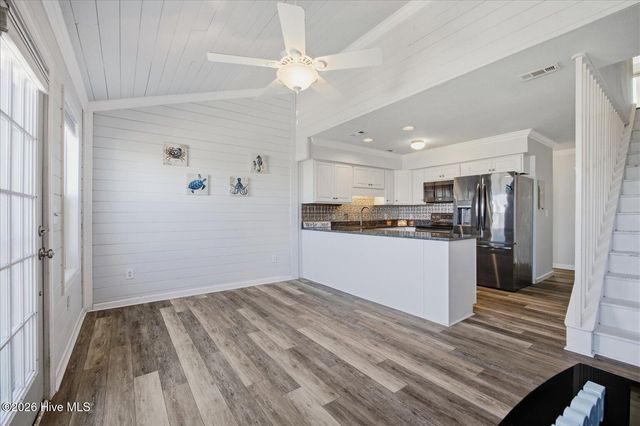 3 Bermuda Landing Place, N Topsail Beach, NC 28460
