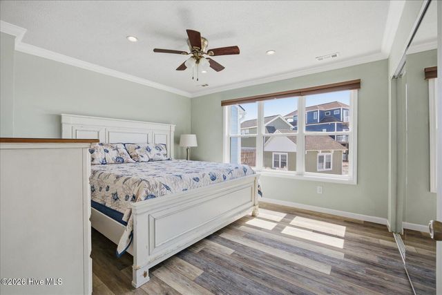 3 Bermuda Landing Place, N Topsail Beach, NC 28460