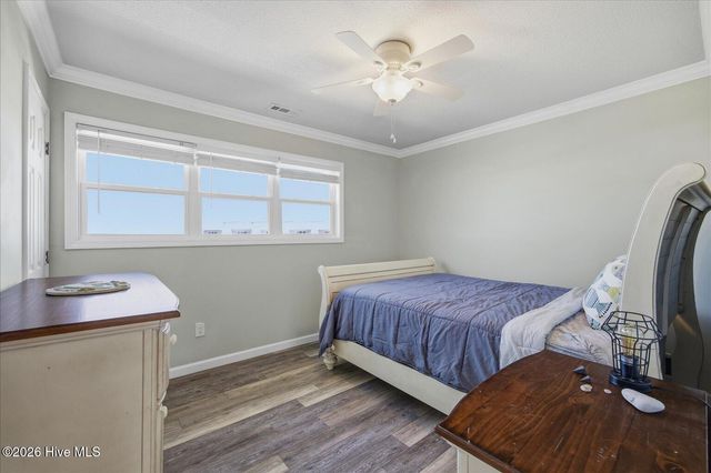 3 Bermuda Landing Place, N Topsail Beach, NC 28460