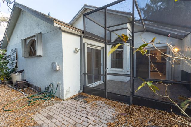 12709 White Coral Drive, Wellington, FL 33414