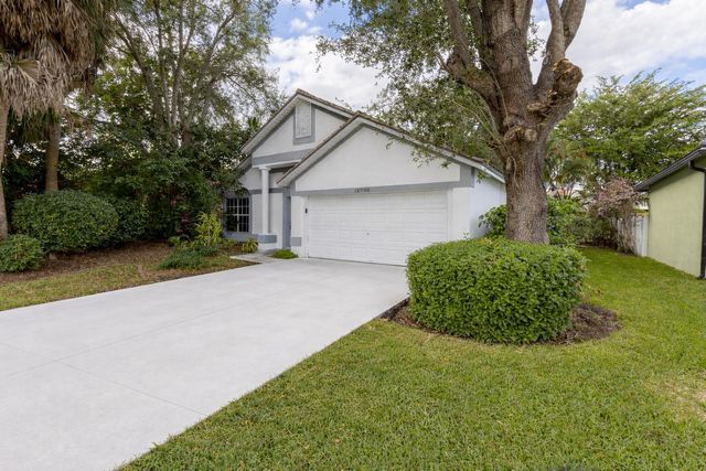 12709 White Coral Drive, Wellington, FL 33414