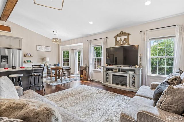 200 Timber Lane, Farmington, MO 63640