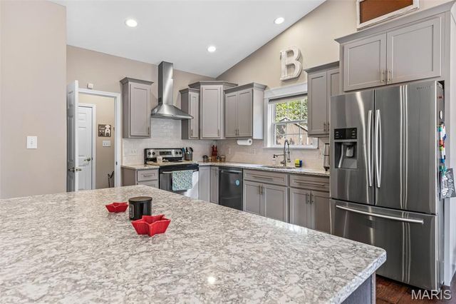 200 Timber Lane, Farmington, MO 63640