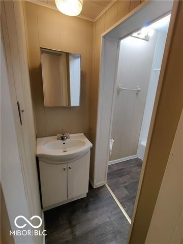 617 W Franklin Street, Shelbyville, IN 46176