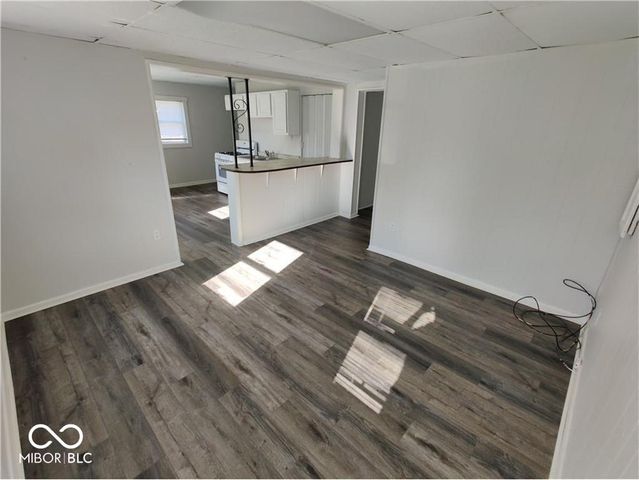 617 W Franklin Street, Shelbyville, IN 46176