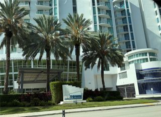 3029 NE 188th St 1024, Aventura, FL 33180