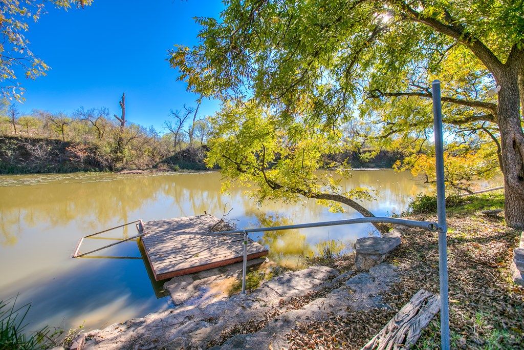 Image 2 of property listing at 4201 River Bend Dr, San Angelo, TX 76903