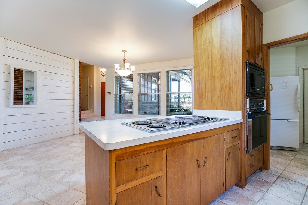 Image 22 of property listing at 4201 River Bend Dr, San Angelo, TX 76903