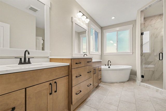 8524 Bosque Drive, Caledonia, MI 49316