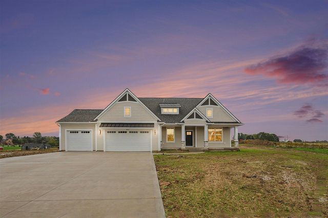 8524 Bosque Drive, Caledonia, MI 49316