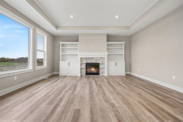 8524 Bosque Drive, Caledonia, MI 49316