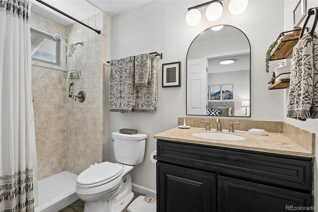 15062 E Jarvis Place, Aurora, CO 80014