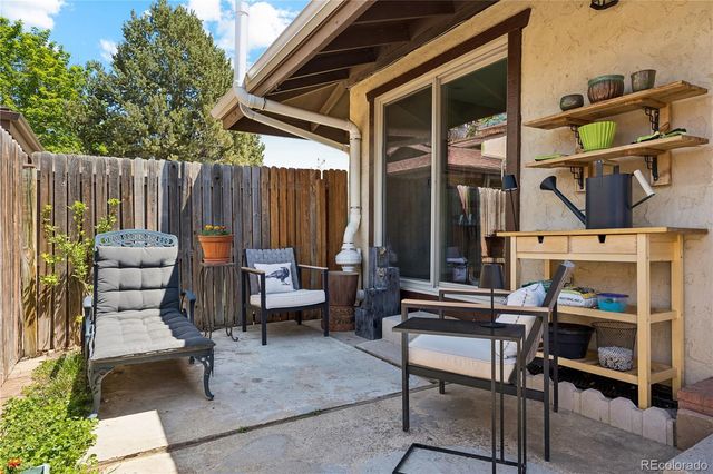 15062 E Jarvis Place, Aurora, CO 80014