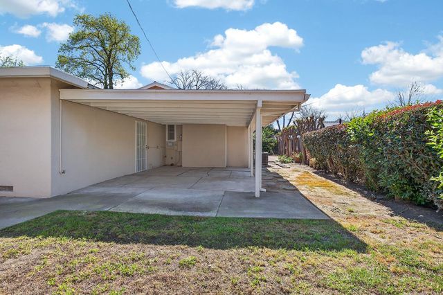 6963 Leesburg Pl, Stockton, CA 95207