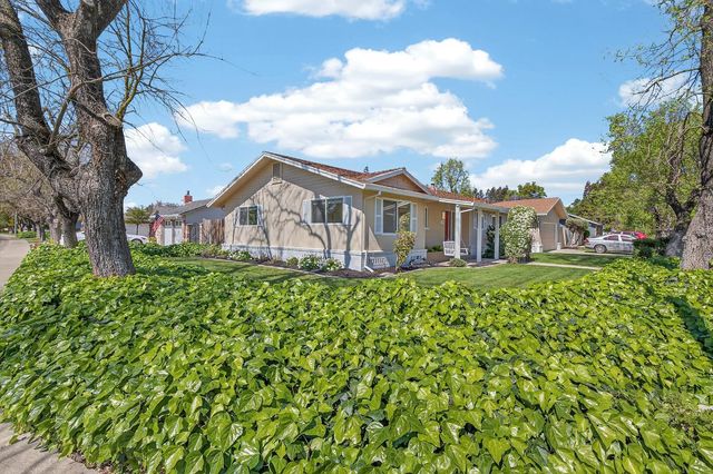 6963 Leesburg Pl, Stockton, CA 95207