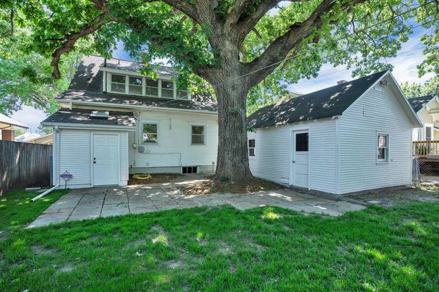 241 S Lorraine Ave, Wichita, KS 67211