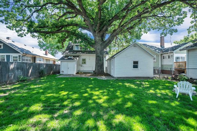 241 S Lorraine Ave, Wichita, KS 67211