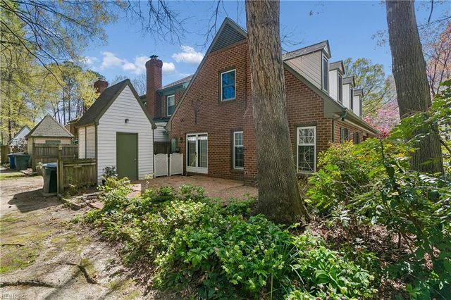 141 Sloane PL, Newport News, VA 23606