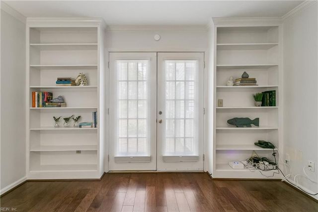 141 Sloane PL, Newport News, VA 23606