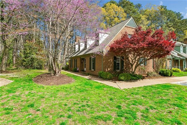 141 Sloane PL, Newport News, VA 23606