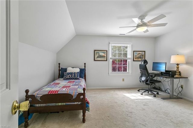 141 Sloane PL, Newport News, VA 23606