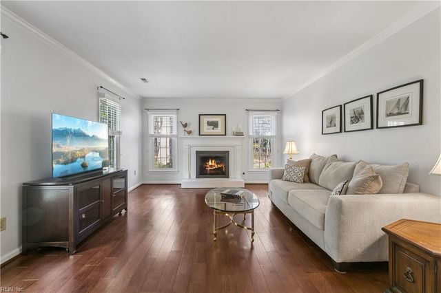 141 Sloane PL, Newport News, VA 23606