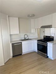 16001 Green Hill 2, Victorville, CA 92394