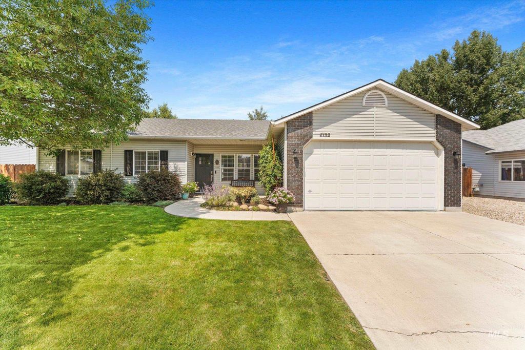 2790 W Forecast St, Meridian, ID 83642 photo 1
