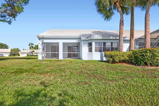 2710 Neaton Ct, Wellington, FL 33414