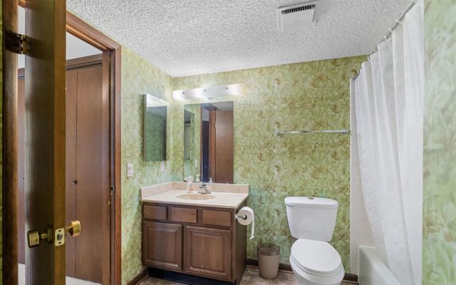 5 Torre Del Mar Way, Hot Springs Village, AR 71909