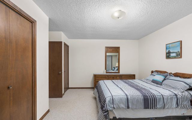 5 Torre Del Mar Way, Hot Springs Village, AR 71909