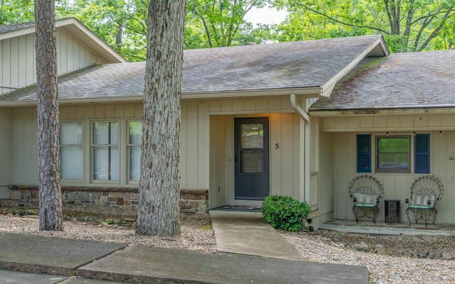 5 Torre Del Mar Way, Hot Springs Village, AR 71909