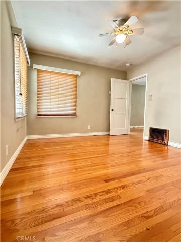 4064 Perlita, Los Angeles, CA 90039