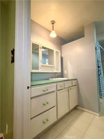4064 Perlita, Los Angeles, CA 90039