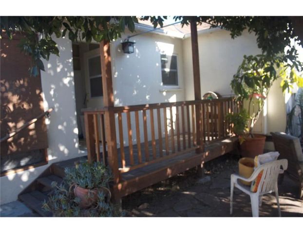 4064 Perlita, Los Angeles, CA 90039