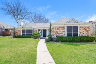804 Courson Drive, Desoto, TX 75115