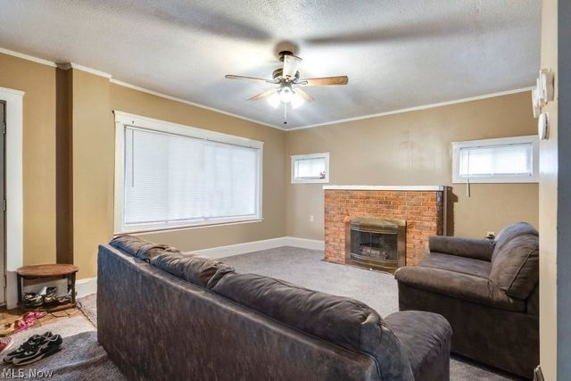 2036 W 83rd Street, Cleveland, OH 44102