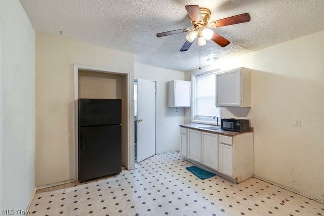 2036 W 83rd Street, Cleveland, OH 44102