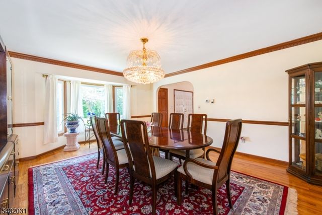 34 Silver Spring Ct, East Hanover Twp., NJ 07936