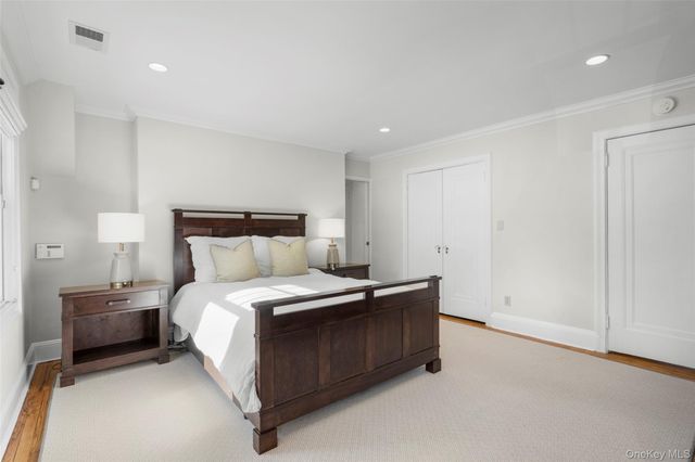 7 Poplar Road, Larchmont, NY 10538