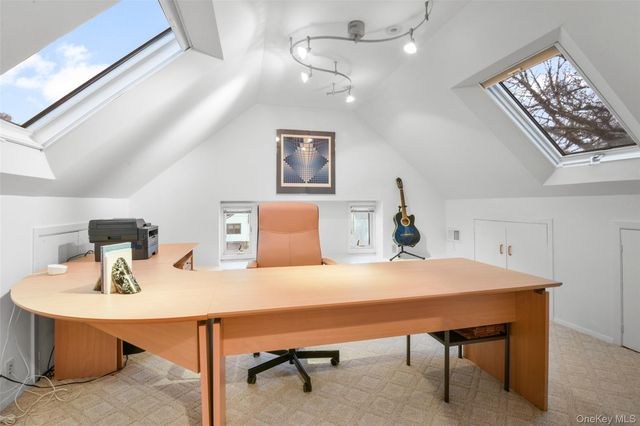 7 Poplar Road, Larchmont, NY 10538