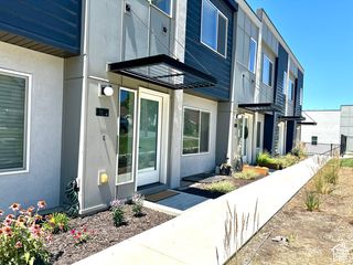 620 N ORCHARD DR #15, North Salt Lake, UT 84010